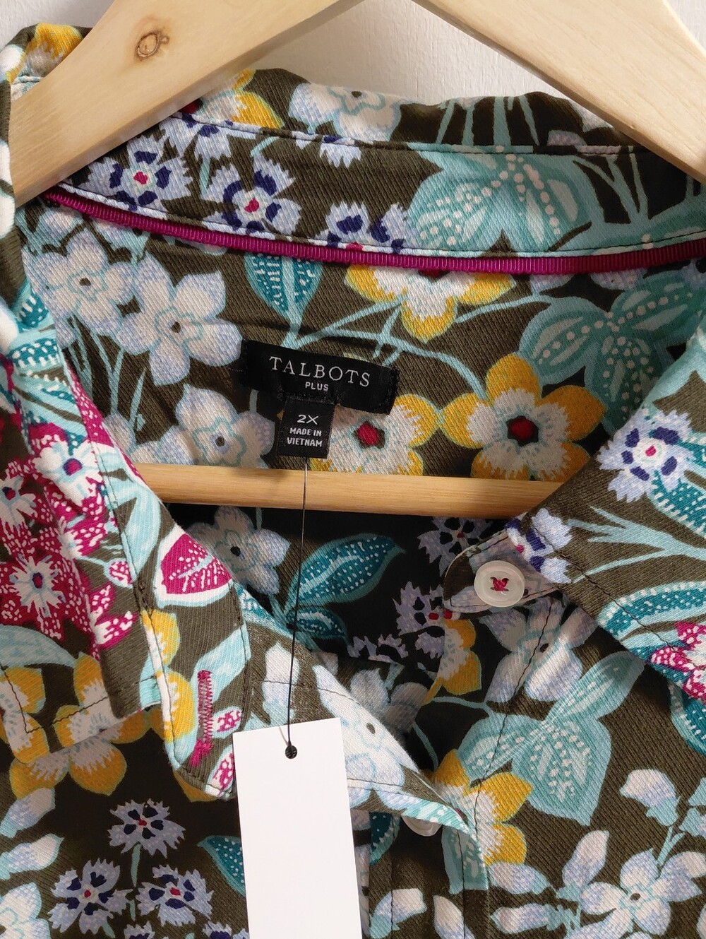 Talbots Women's Floral Button-Up Shirt Cotton Multicolor Print - Picture 3 of 7
